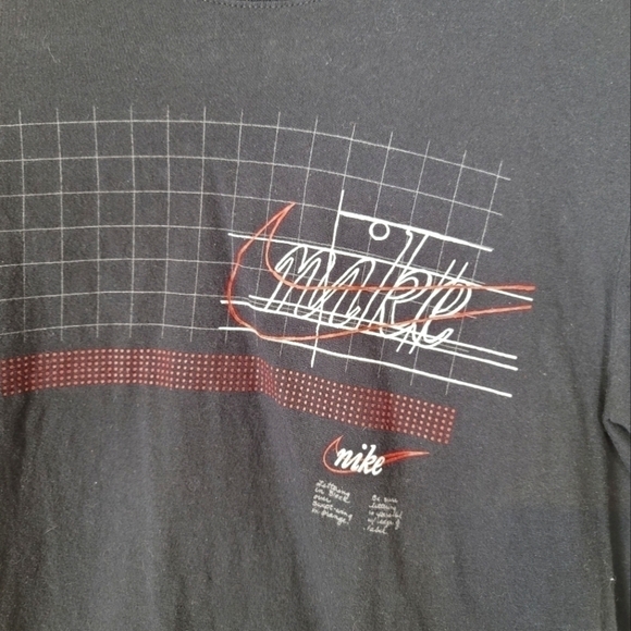 NIKE THE NIKE TEE IN BLACK, SZ SMALL - Picture 3 of 6